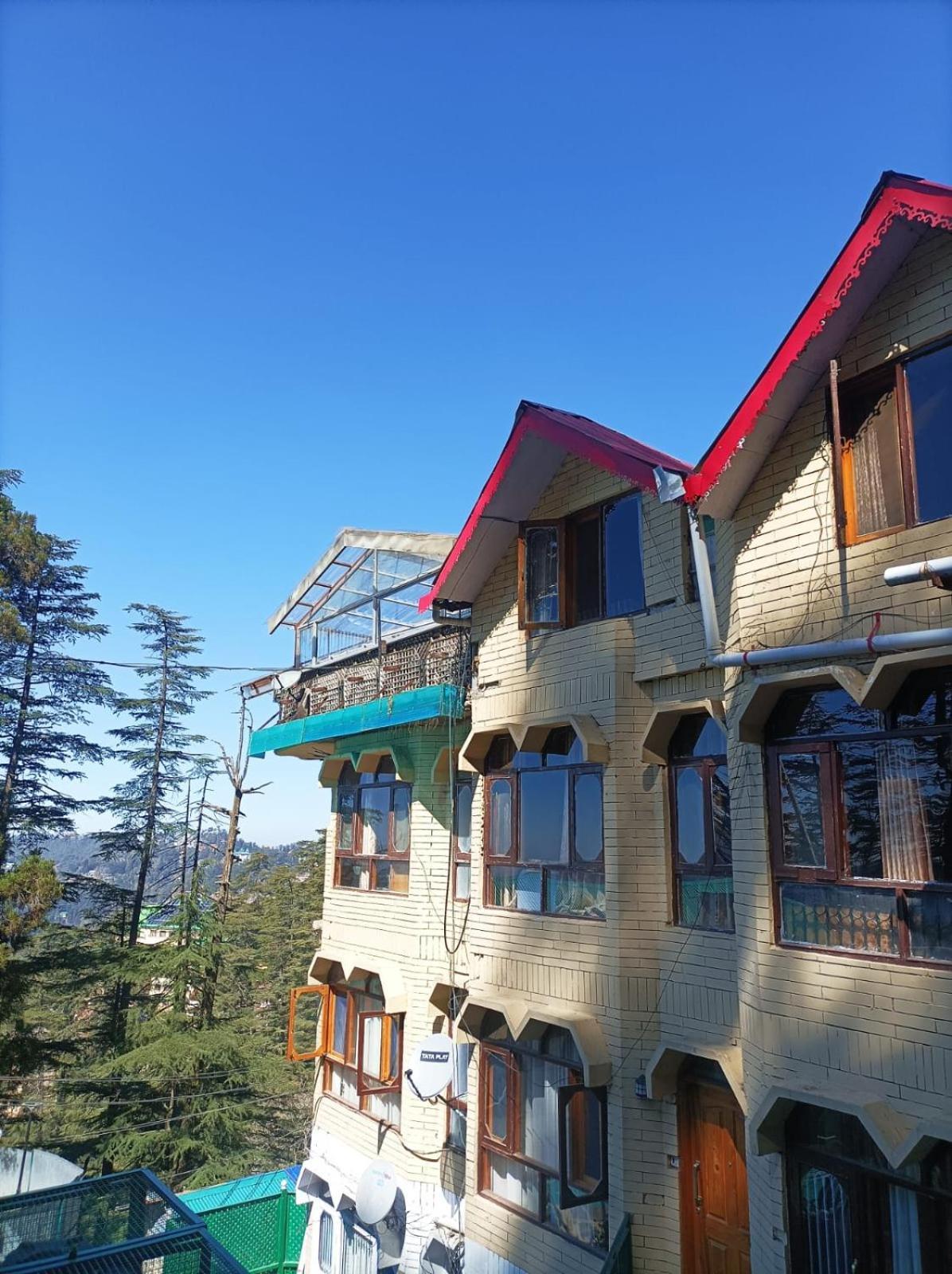 Hotel Rajat Chhota Simla Eksteriør billede